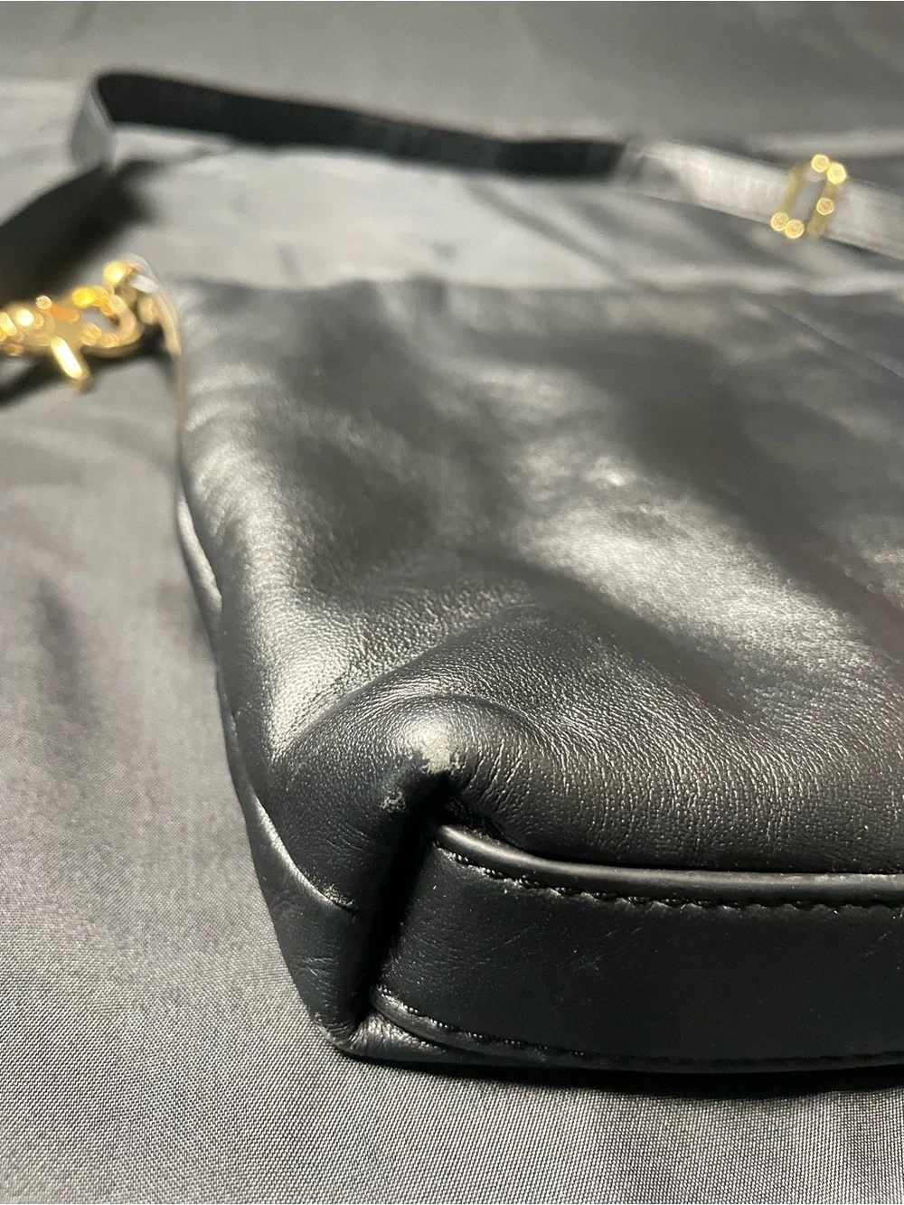 Tory Burch Black Pebbled Leather Foldover Crossbody Convertible Bag Excellent